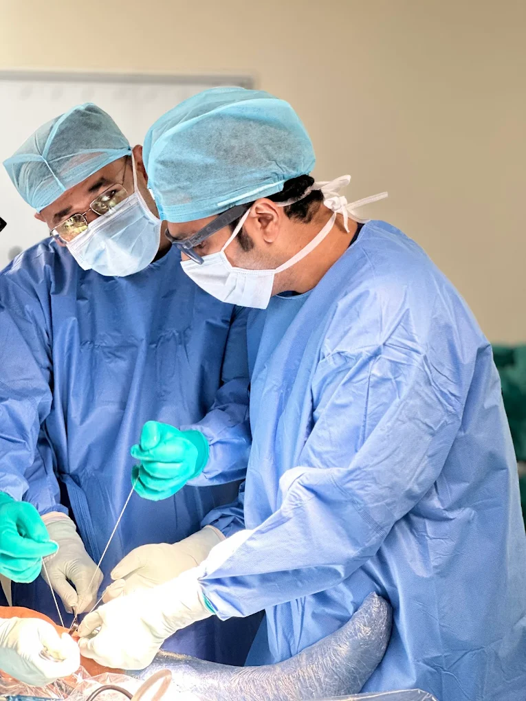 BEST ORTHOPEDIC SURGEON IN DELHI- DR SHIV CHOUKSEY